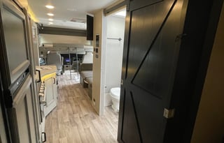 2021 Entegra Coach Vision 29S