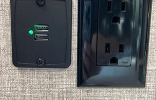 Family and Pet friendly!!  Sleeps up to 8!