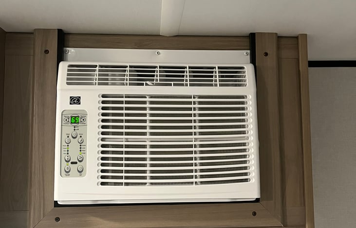 AC