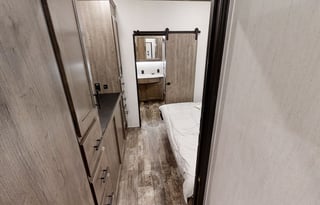 2022 Forest River Sabre 5th Wheel #13