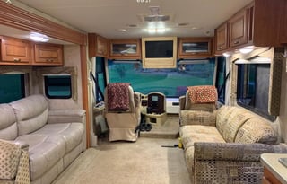 2007 Damon Challenger 376