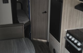 Queen, privacy curtain, bunks! Del. Available!