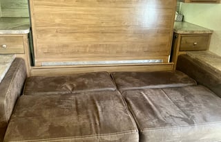 Cozy Family Camper with Goodies!