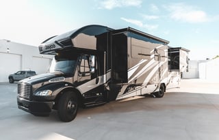 2022 Jayco Seneca 37L