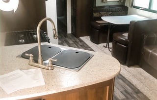 31' Travel Trailer Sleeps 10 Pet Friendly