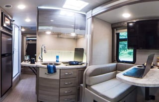 2023 Thor Motor Coach Delano Sprinter 24RW