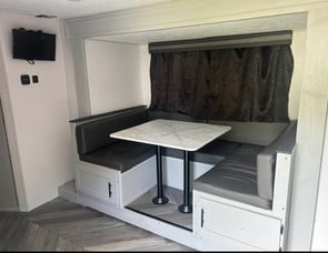 Forest River RV Wildwood FSX 178BHSK