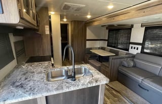 2021-Zinger 2 Bedroom/Bunkhouse/Outside Kitchen
