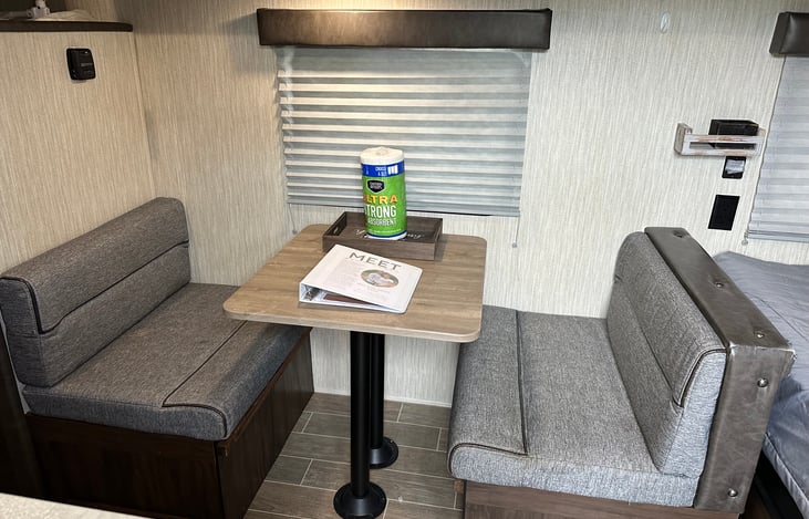 Dinette that turns into a bed.