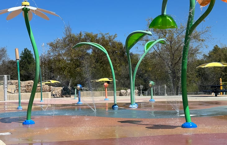 A great splash pad here at Lake Skinner! I'm so impressed with this lil gem ... my favorite is the 9' waterfall.  there are 2 playgrounds adjacent to the splash pad ... plenty of shaded seats/adults