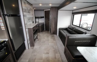 2022 Dutchmen RV Coleman Lantern Series 285BH