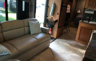 2015 Storm 32' BunkHouse Class A - Lots of sleepin