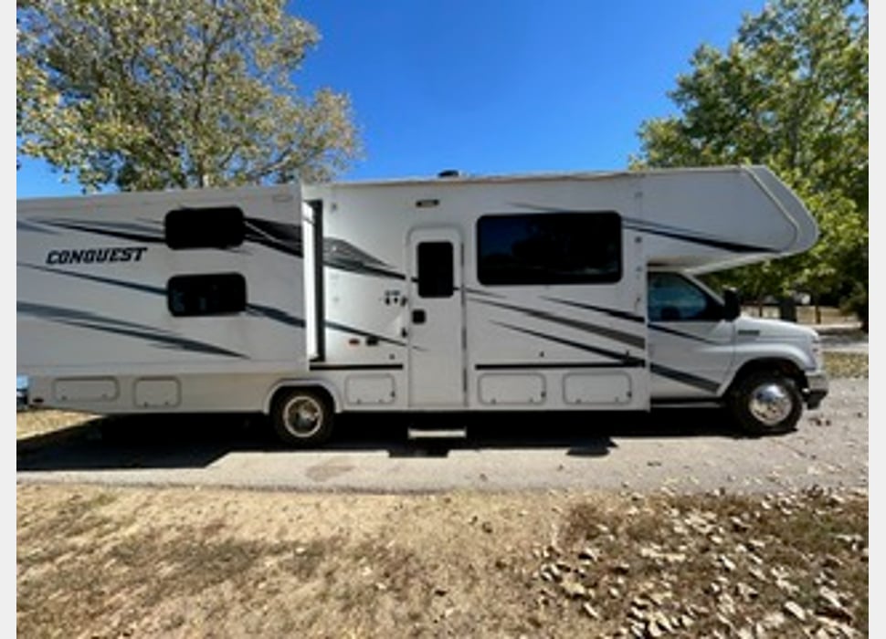 Class C Motor Home rentals in Omaha
