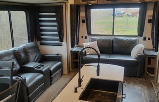 2021 Sabre Mid Bunk 5th wheel