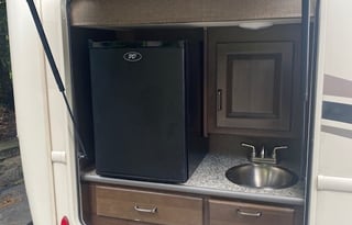 2018 Thor Class A Motor Coach - Pets Allowed