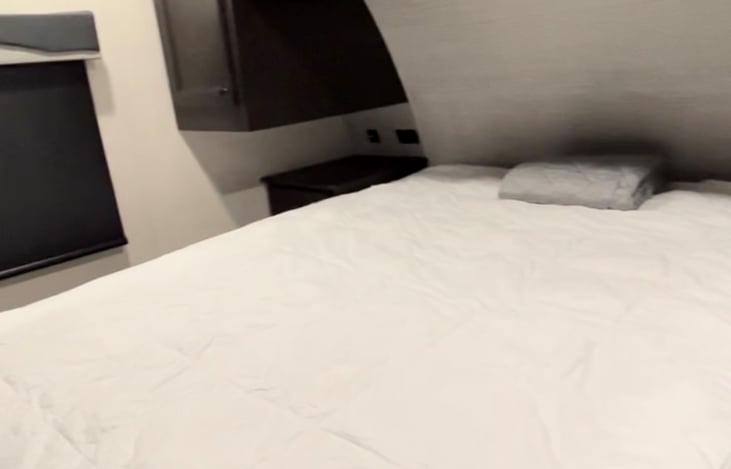 Bedroom - Queen size bed with closet and extra storage space