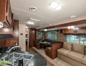 Heartland Prowler Lynx 30 LX