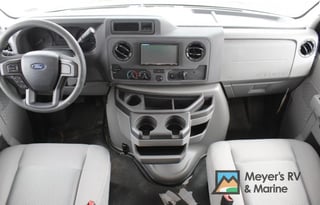 Home onWheels Harvey the RV 2024 EastTOWestEntrada