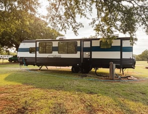 Forest River RV Wild wolf CHEROKEE WOLF DEN 301BH