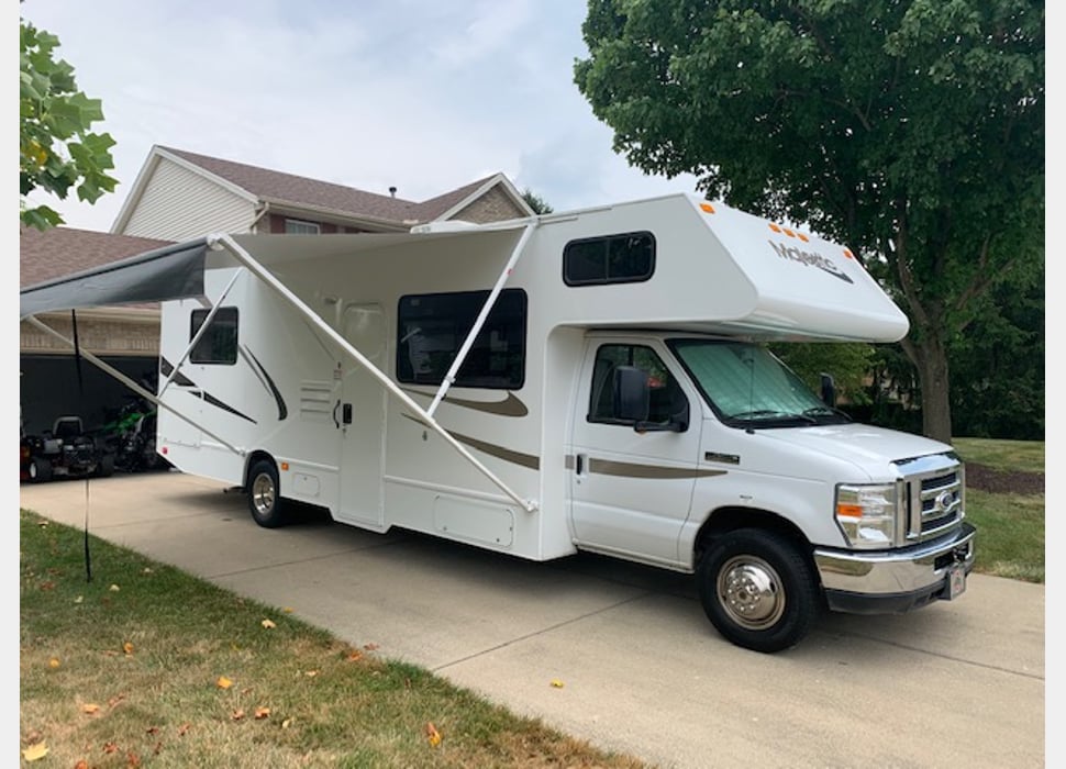 Class C Motor Home rentals in Springboro