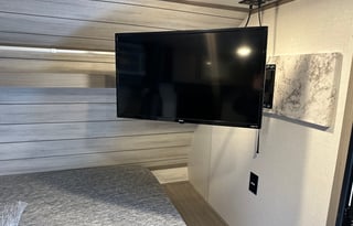 2023 Dutchmen RV Coleman Lantern 17B