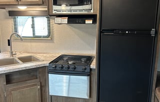 2019 Dutchmen RV Coleman Lantern Series 244BH