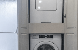 2023 Fleetwood RV Discovery 38W