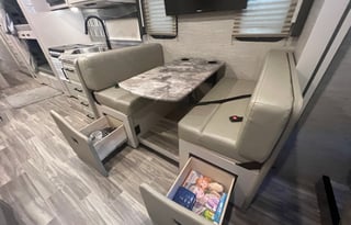 2022 Thor Motor Coach ACE 32.3