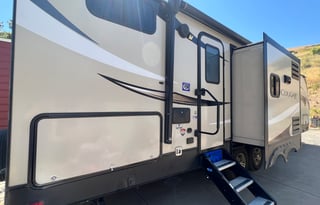 The Crow’s Nest, Family Friendly, Trailer Rental