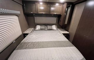 2017 Thor Motor Coach Freedom Elite 30FE