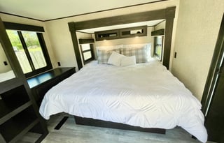 2023 Jayco - 2 Bdrm - KING bed! *Delivery Only*