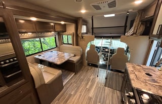 2021 Thor Motor Coach Four Winds 24F