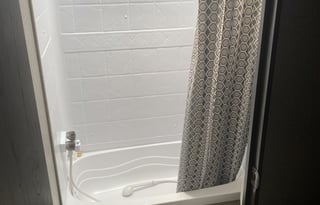 The Jay Bird's Home on the Road