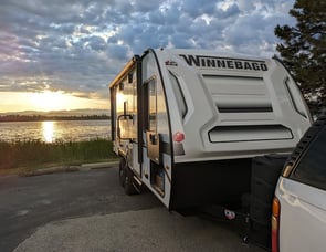 Winnebago Micro Minnie 21BH