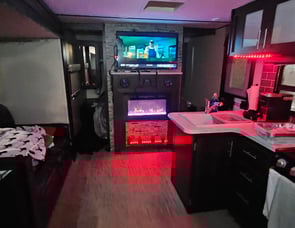 Prime Time RV Tracer 31BHD