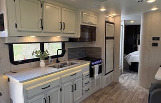 Minty Fresh 2024 Jayco Redhawk 29XK!