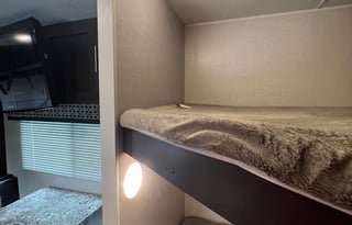 2018 KZ Sportsmen LE 261BHLE