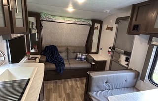 Big family fun, in a compact, cozy camper!