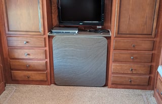 #1 FL - Sagmoe Family (36-foot bunkhouse camper)