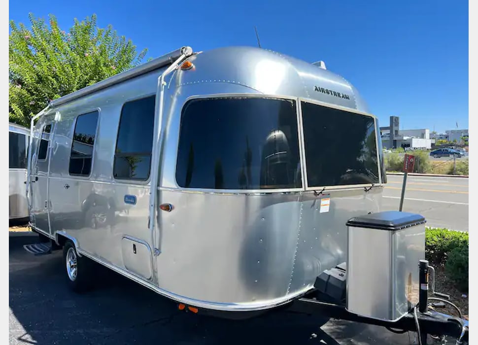 Travel Trailer rentals in corona