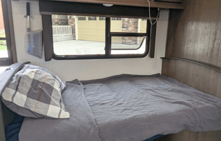 goFAR! 2021 Keystone Cougar 22MLS. Fully Equipped!