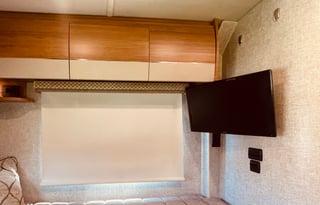 2016 Winnebago View 24', Mercedes, Near Ohio Parks