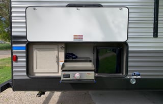 Comfortable and Clean Family RV Rental