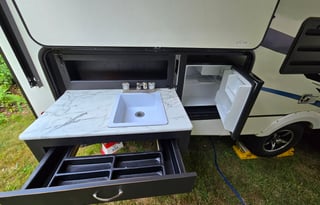 AR's 2022 coachmen freedom express 258bhs