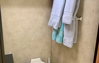 C Class "Stella" Pet & Kid Friendly, Easy drive