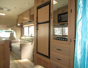 Thor Motor Coach Freedom Traveler A27