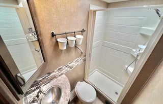 Dog Friendly! 2018 Thor Four Winds 26B! Sleeps 6!