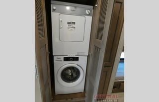 Ultimate Luxury Family Motorcoach