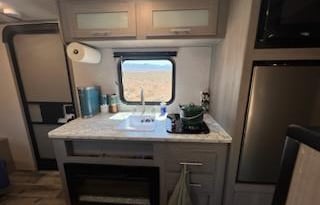 Coleman Camper 17b Cozy Getaway