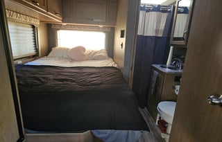 2020 Family & Pet Friendly Class C Motorhome